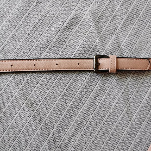 Expressions NYC Pink Cross Body Purse - Picture 7 of 12